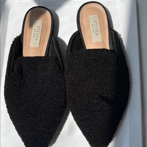 Steven New York - Black Faux Fur Pointed Toe Slip-On Mules